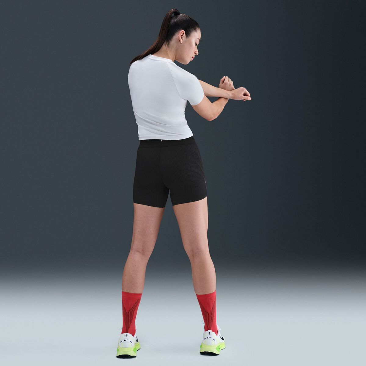 Nike Womens AeroSwift Dri-FIT ADV Mid Rise 5 Inch Running Short Tights