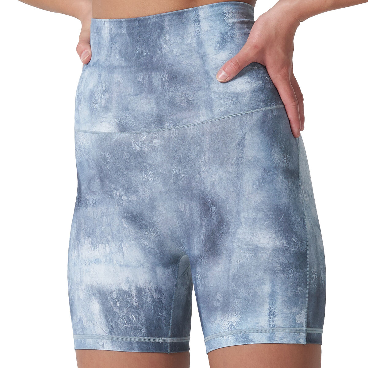 Ell/Voo Womens Averi 5 Inch Short Tights