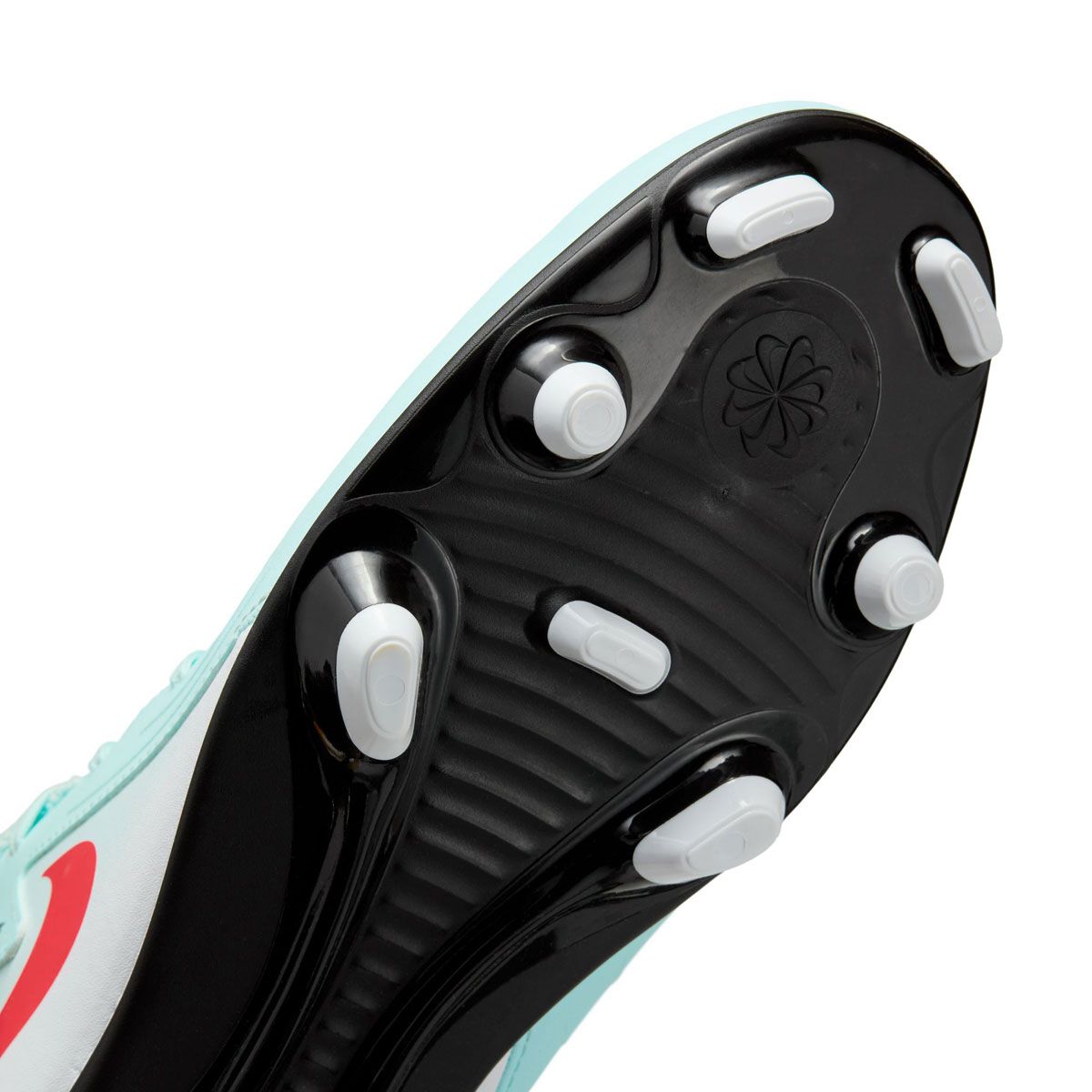 Nike Phantom GX 2 Club Football Boots