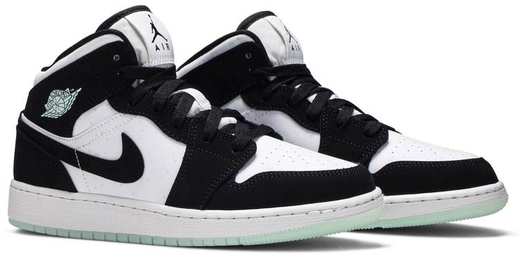 Air Jordan 1 Mid SE GS Glow in the Dark Panda BQ6931-103
