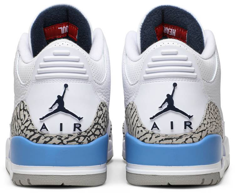 Air Jordan 3 Retro UNC CT8532-104