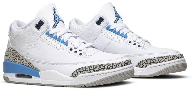 Air Jordan 3 Retro UNC CT8532-104
