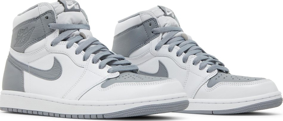 Air Jordan 1 Retro High OG Stealth 555088-037