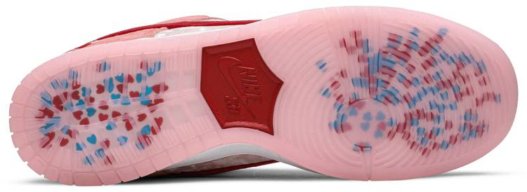 StrangeLove x Dunk Low SB Valentine s Day CT2552-800
