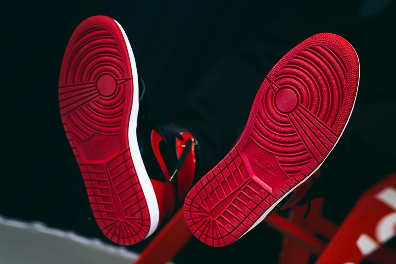 Air Jordan 1 Retro High OG Patent Bred 555088-063