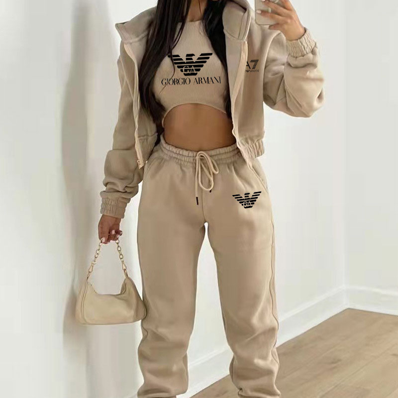 Prosta odzież sportowa(kurtka + kamizelka + spodnie)