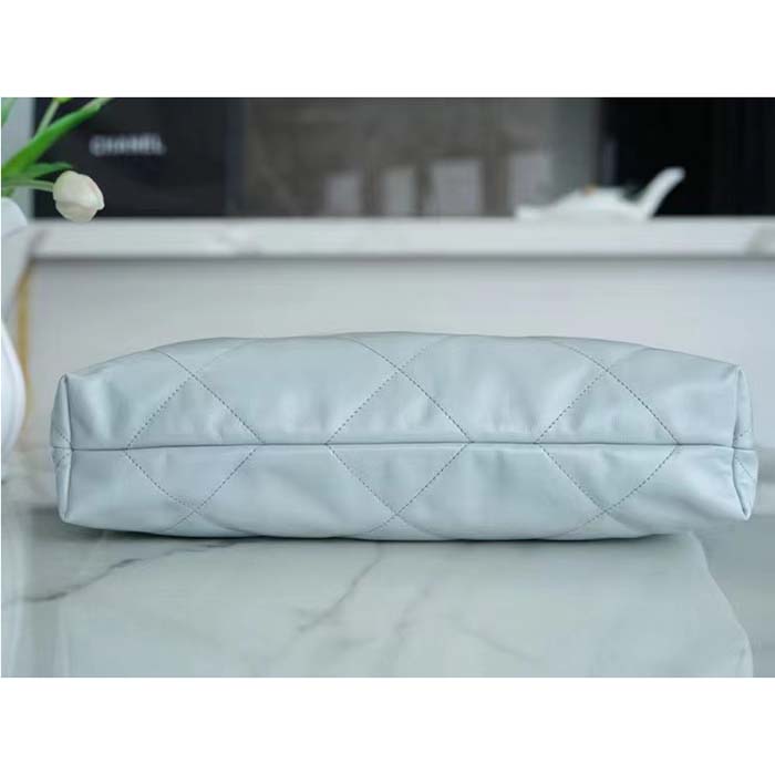 Chanel Women CC 22 Handbag Shiny Calfskin & Gold-Tone Metal Light Blue