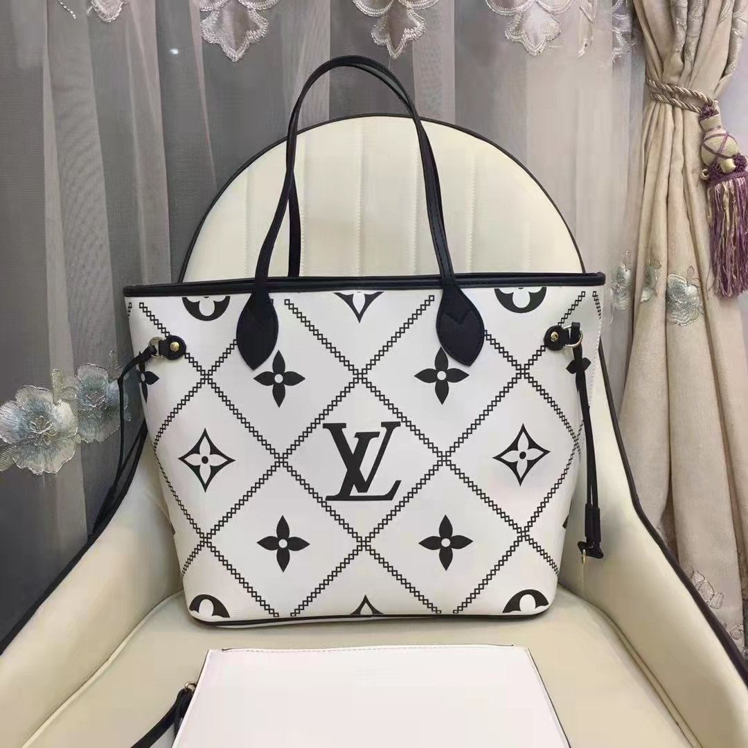 Louis Vuitton LV Women Neverfull MM Tote Crème Beige Grained Cowhide Leather