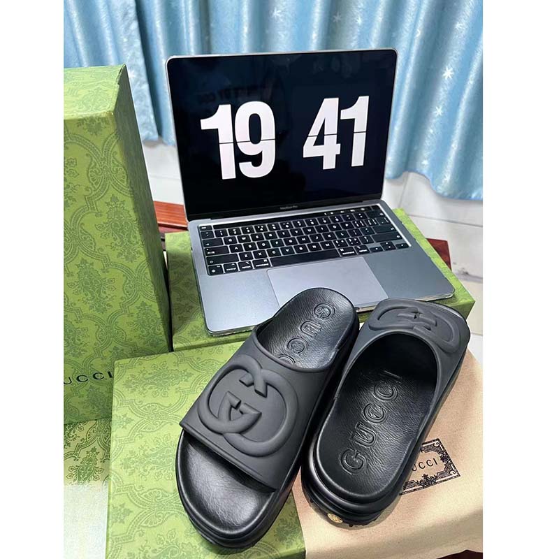 Gucci Women GG Slide Sandal Interlocking G Black Rubber Low Heel