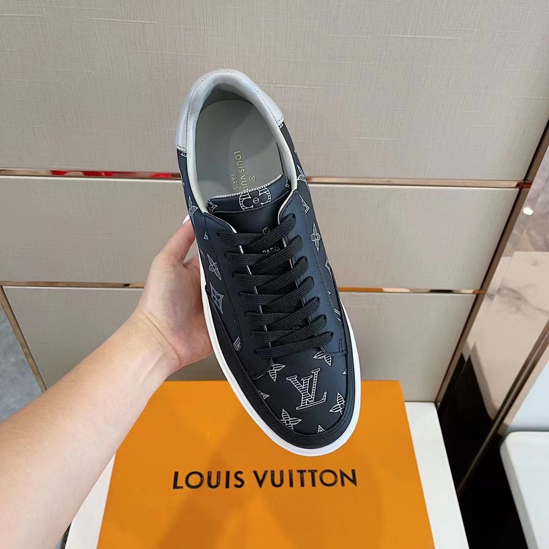 Louis Vuitton Unisex Beverly Hills Sneaker Black Monogram-Printed Calf Leather Rubber Outsole
