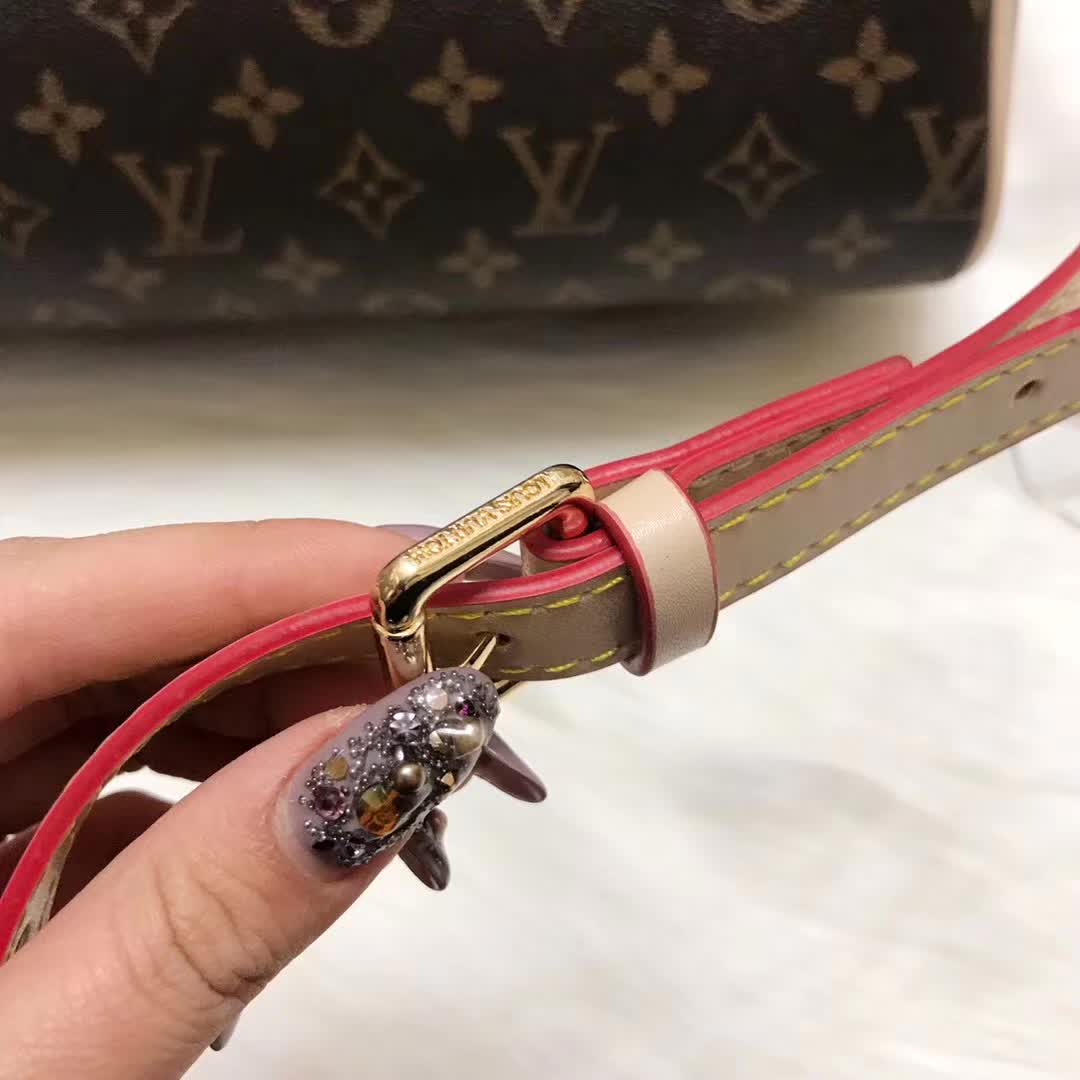 Louis Vuitton LV Speedy Bandouliere 35 M41111