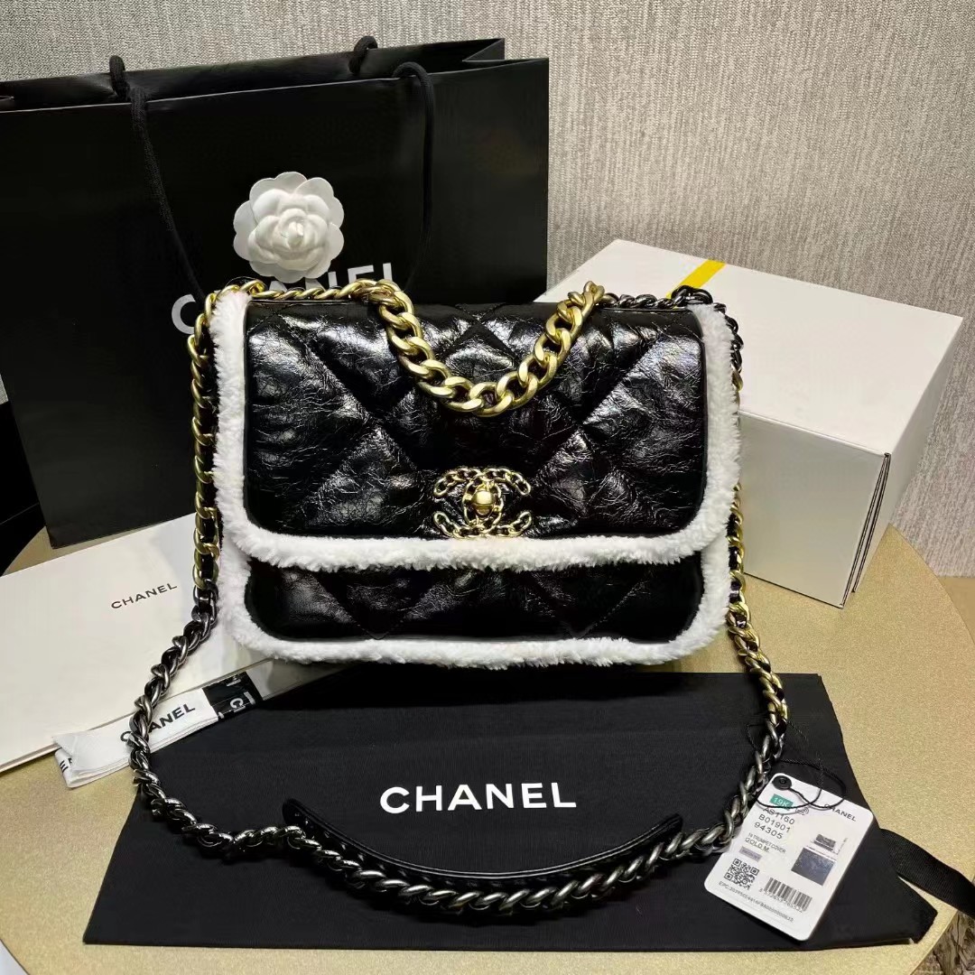 Chanel Women CC Large Flap Bag Gold-Silver-Tone Metal Calfskin Leather Black