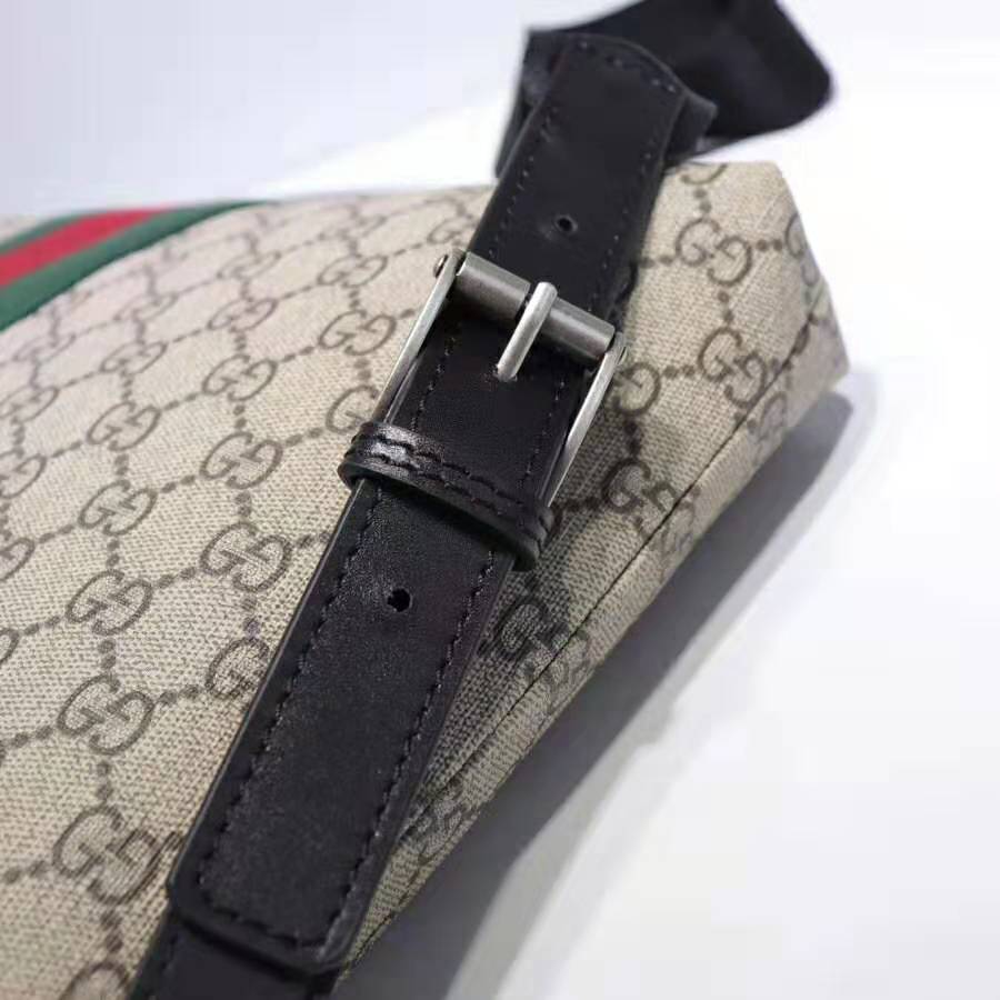 Gucci GG Men GG Supreme Medium Messenger Bag-Brown