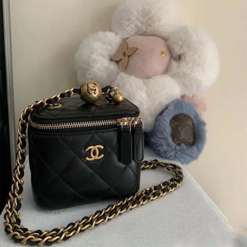Chanel Women CC Mini Box Bag Black Calfskin Leather Gold-Tone Metal