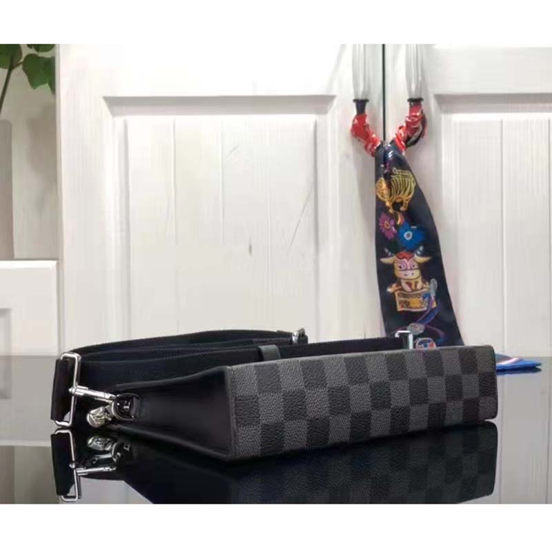 Louis Vuitton LV Unisex Trio Messenger Damier Graphite Coated Canvas Cowhide Leather