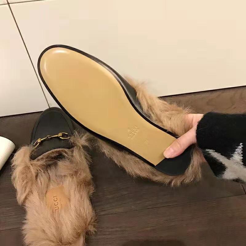 Gucci Men Princetown Leather Slipper with Lamb Wool-Black