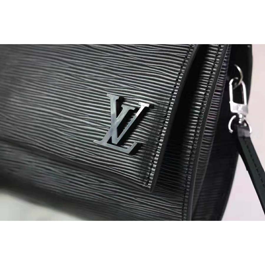 Louis Vuitton LV Women Cléry Pochette Bag in Epi Grained Cowhide Leather-Black