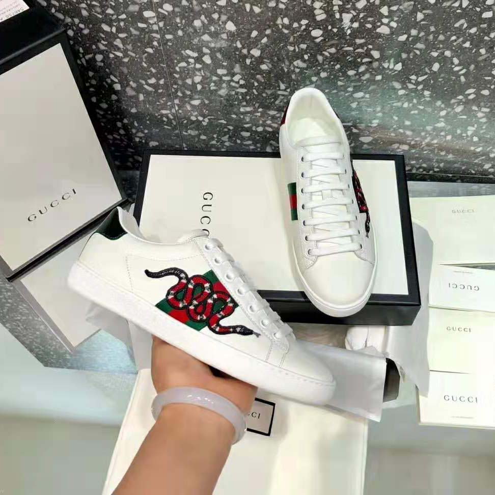 Gucci Men Ace Embroidered Sneaker with An Embroidered Kingsnake-White