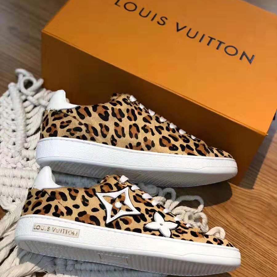 Louis Vuitton LV Women Frontrow Sneaker in Pony-Styled Calf Leather-Brown
