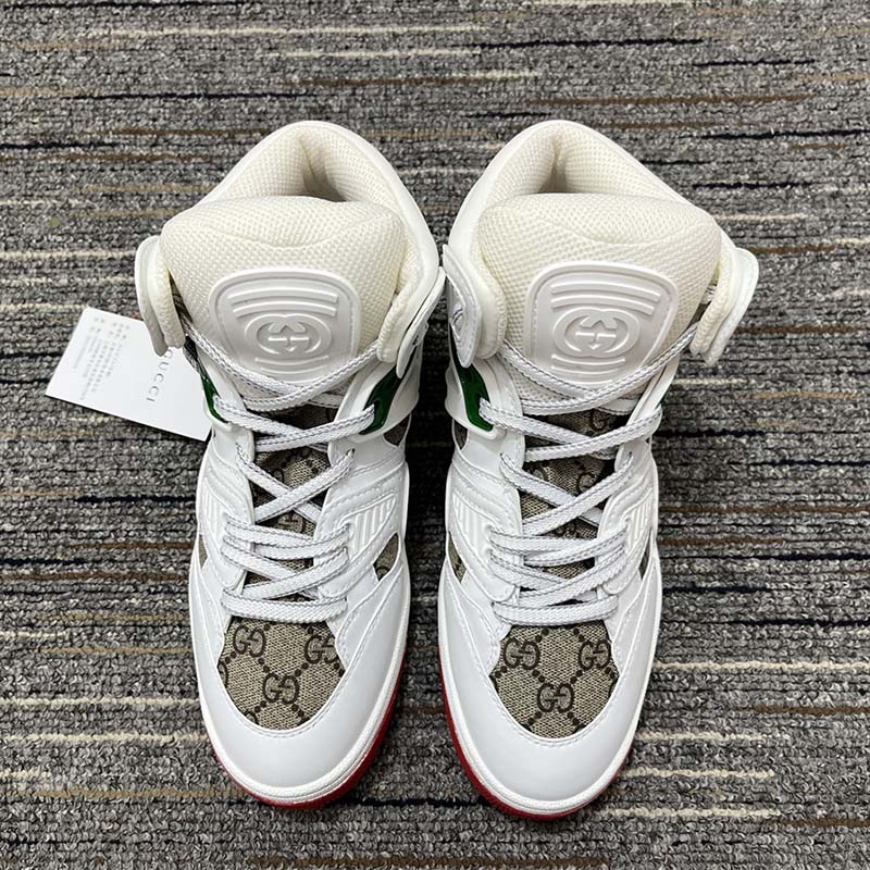 Gucci Unisex Gucci Basket Sneaker White Beige Ebony GG Supreme Canvas Low Heel