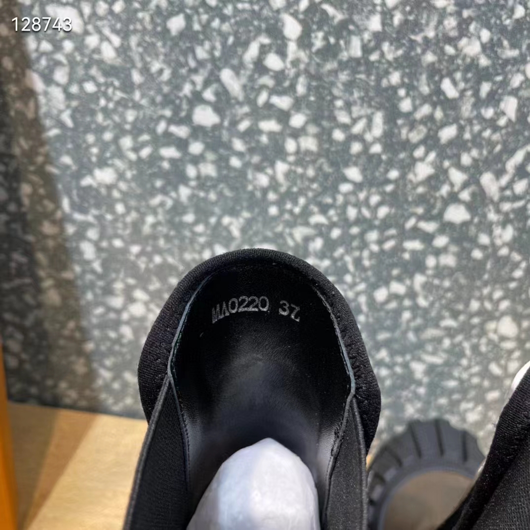 Louis Vuitton Women Shoes LV Beaubourg Ankle Boot Khaki Green Calf Leather Neoprene