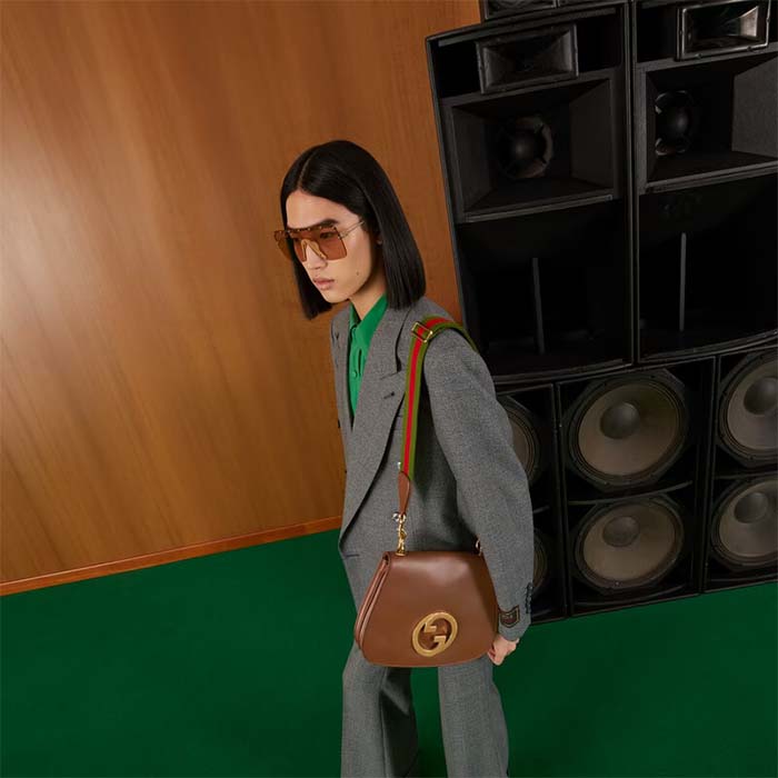 Gucci Women GG Blondie Medium Bag Brown Leather Round Interlocking G