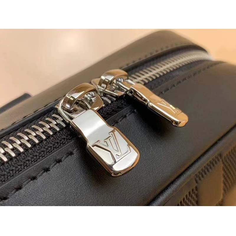 Louis Vuitton LV Unisex Sirius Briefcase Black Damier Infini Onyx Cowhide Leather