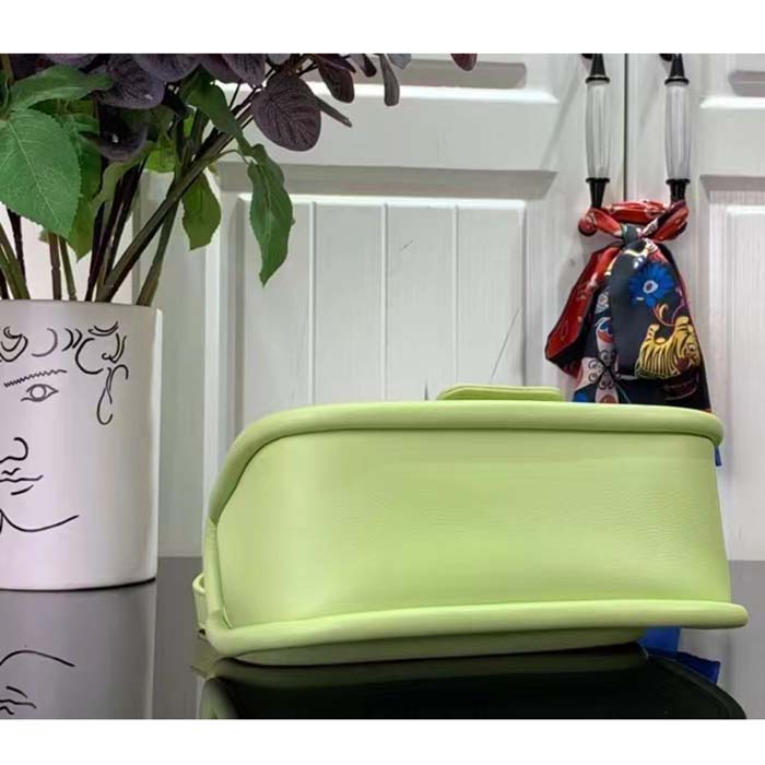 Louis Vuitton LV Women Hide Seek Vert Noto Green Epi Grained Smooth Cowhide Leather