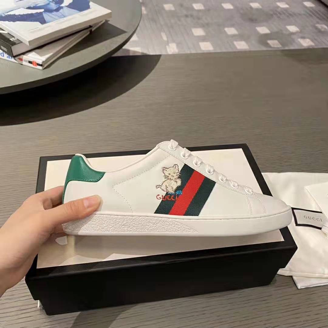 Gucci GG Unisex Ace Sneaker with Kitten White Scrap Less Leather
