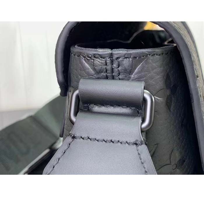 Louis Vuitton LV Unisex S-Cape Messenger Taurillon Monogram Embossed Cowhide Leather