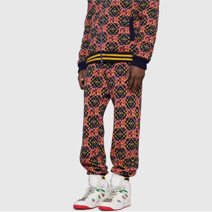 Gucci Unisex Gucci Basket Sneaker White Beige Ebony GG Supreme Canvas Low Heel