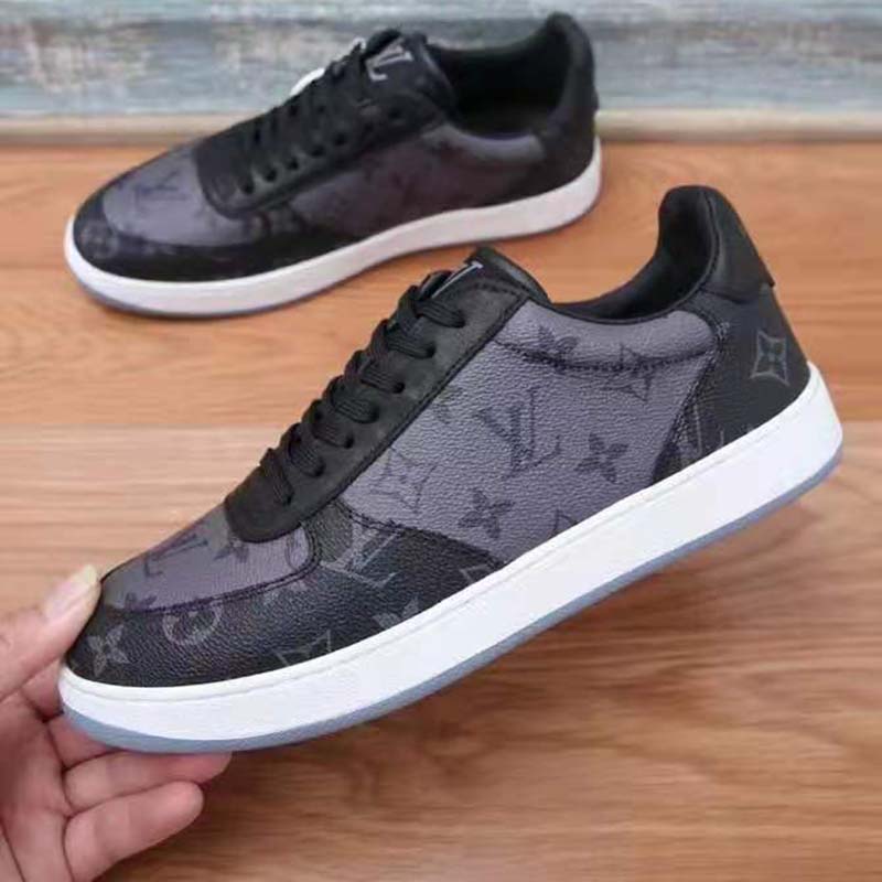 Louis Vuitton LV Unisex Rivoli Sneaker Eclipse Monogram Monogram Reverse Canvas