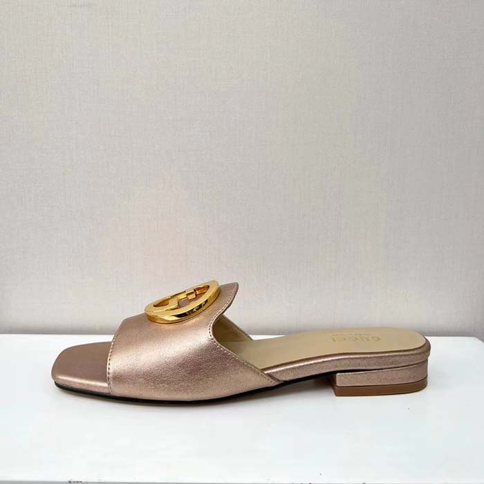 Gucci Women GG Gucci Nojum Blondie Slide Metallic Platinum Leather Round Interlocking G Flat