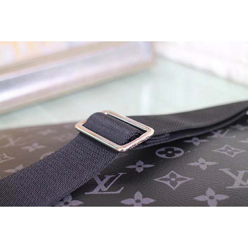 Louis Vuitton LV Men Odyssey Messenger PM Monogram Eclipse Coated Canvas