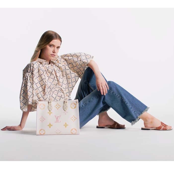 Louis Vuitton Women OnTheGo MM Tote Beige Monogram Coated Canvas Textile Lining