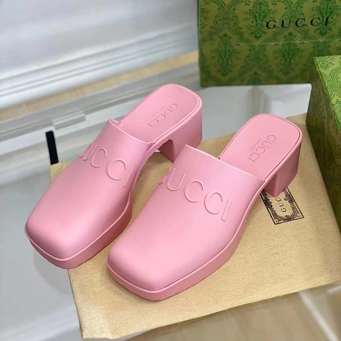 Gucci Women GG Slip-On Sandal Pink Rubber Embossed Logo Square Toe Chevron