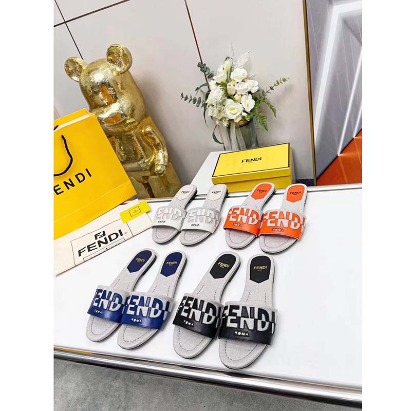 Fendi Women FF Signature Canvas White Leather Slides 1 Cm Heel