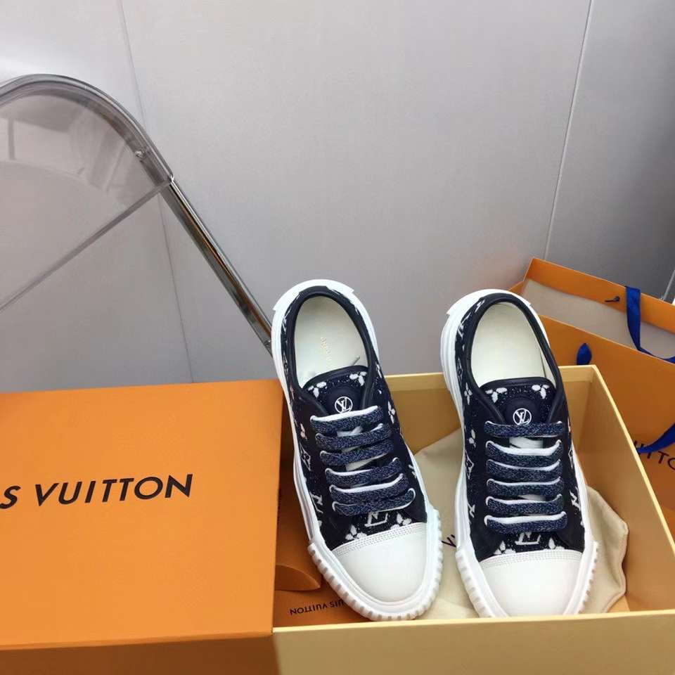 Louis Vuitton Unisex LV Squad Sneaker Navy Blue Monogram Denim Rubber Outsole Circle