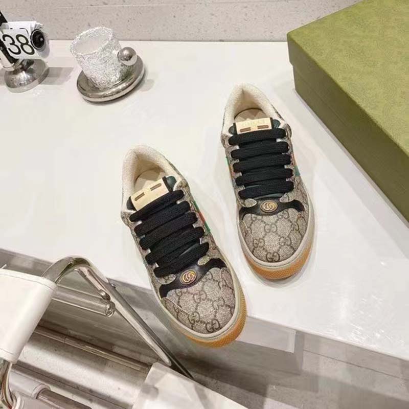 Gucci Unisex GG Screener Sneaker Beige Ebony GG Supreme Canvas Green Red Web