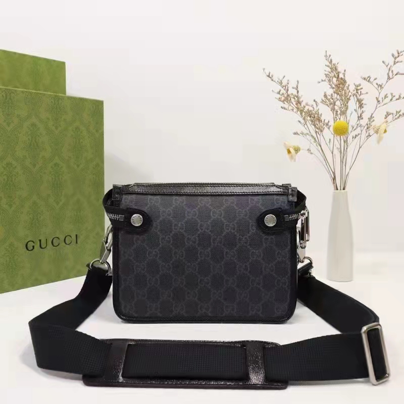Gucci Unisex Messenger Bag with Interlocking G Black GG Supreme Canvas