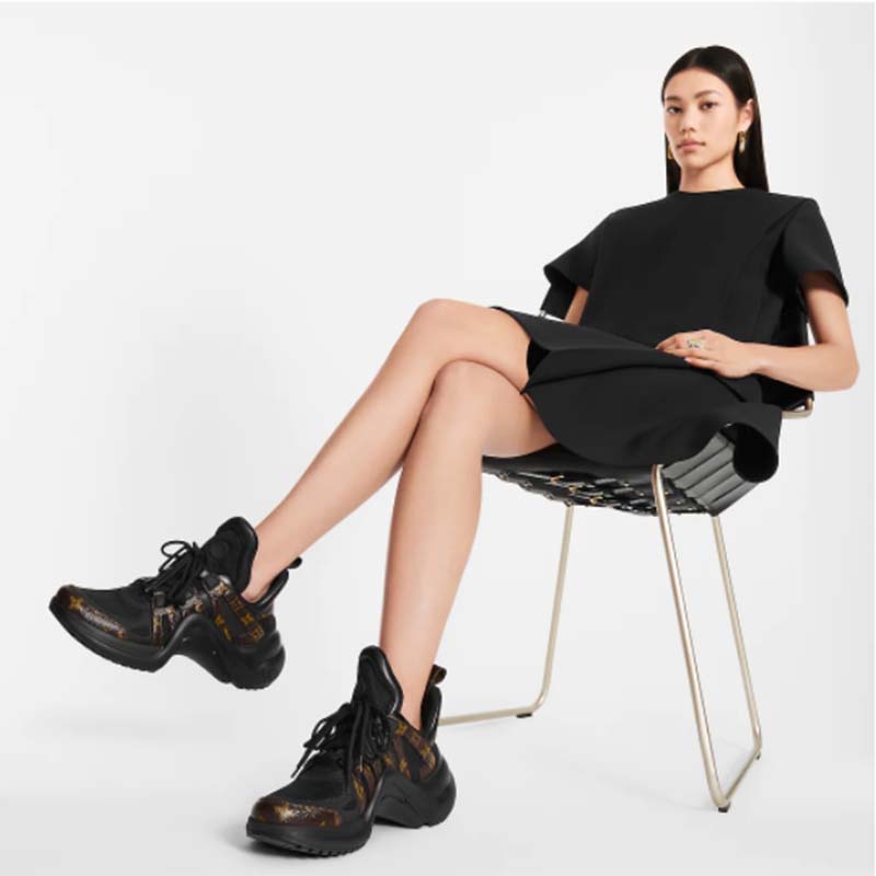 Louis Vuitton Women LV Archlight Sneaker Black Patent Monogram Canvas Technical Fabrics