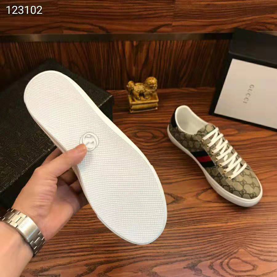 Gucci Men Ace GG Supreme Bees Sneaker-Brown