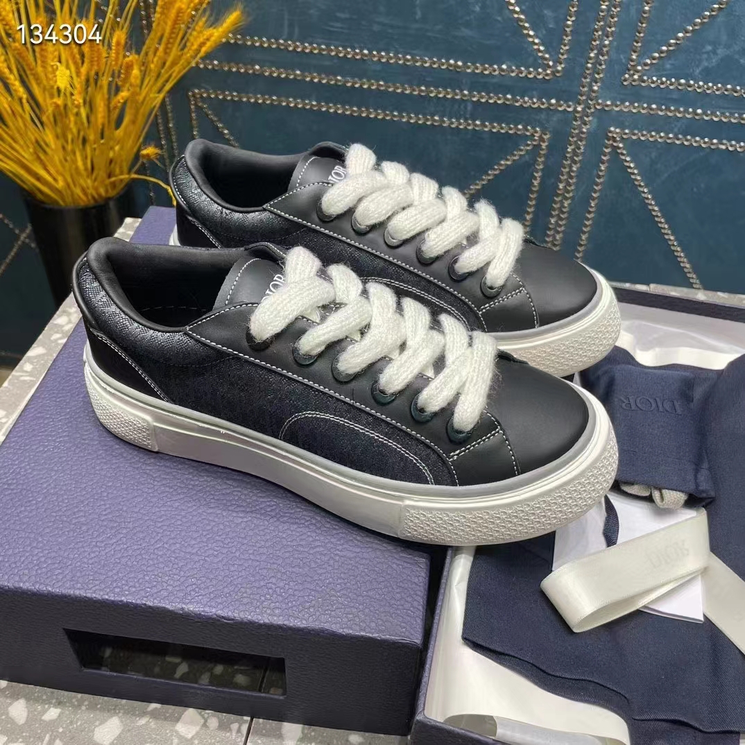 Dior Unisex CD B33 Sneaker Black Smooth Calfskin Oblique Raised Embroidery