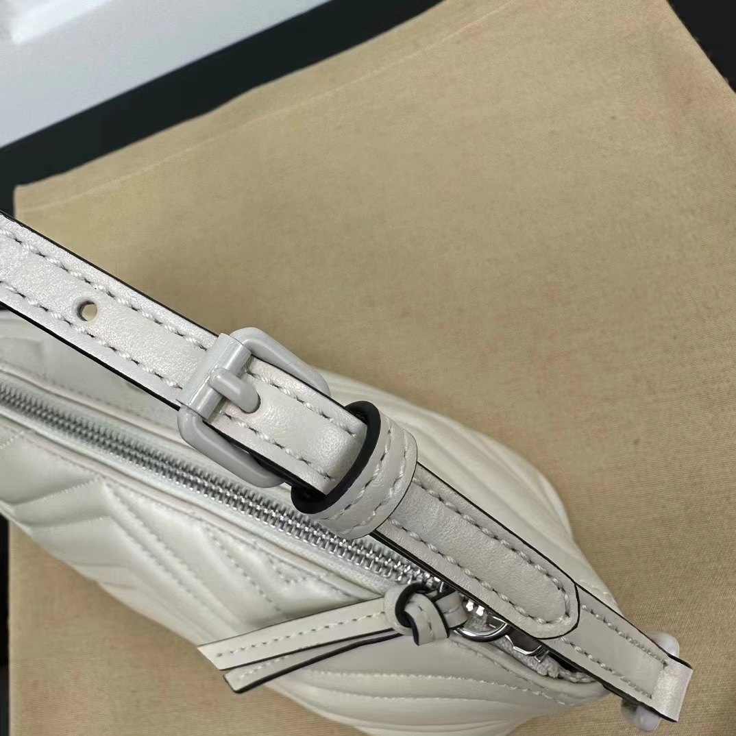 Gucci Women GG Marmont Shoulder Bag White Matelassé Chevron Leather