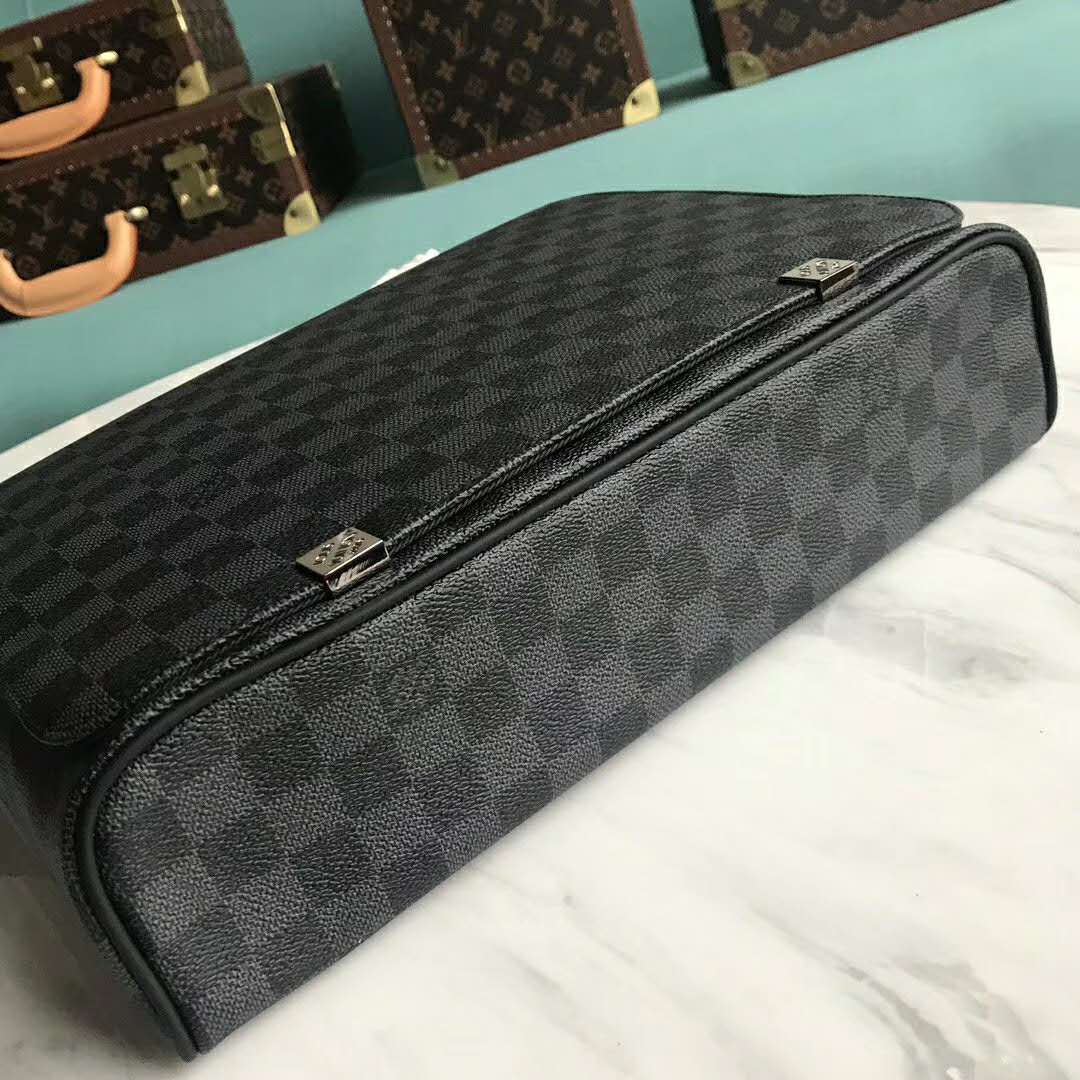 Louis Vuitton LV Men District GM Bag Damier Ebene Canvas