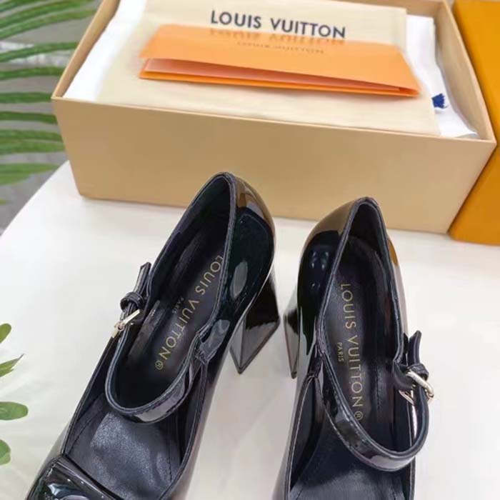 Louis Vuitton LV Women Shake Pump Black Patent Calf Leather Lambskin 8.5 CM Heel