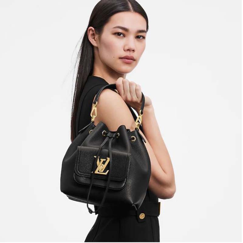 Louis Vuitton Unisex Lockme Bucket Bag Black Grained Calf Leather