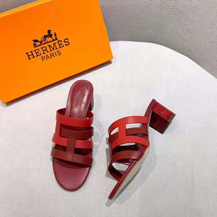Hermes Women Amica Sandal Calfskin Two Intertwined Initials Straight Cut Edges-Red