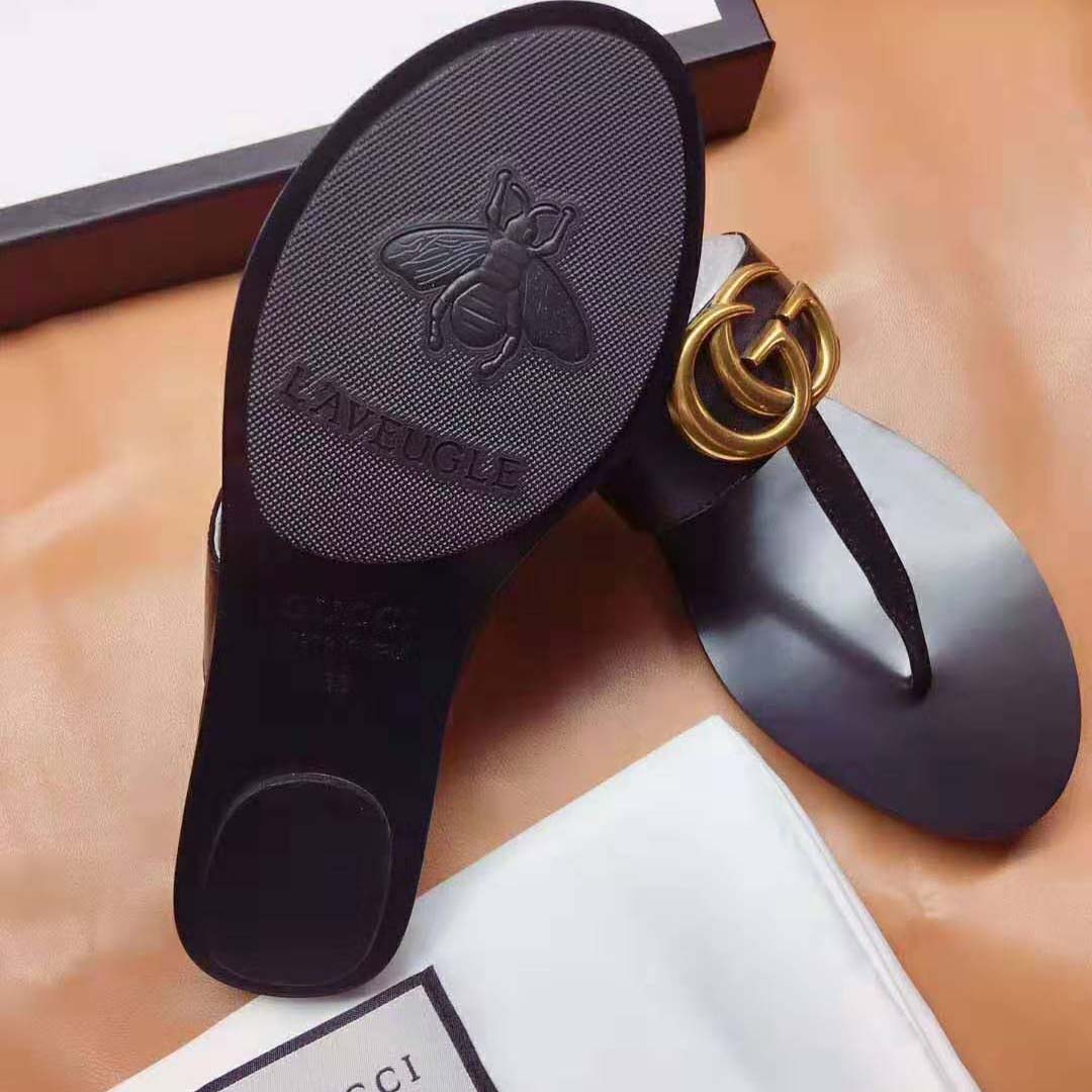 Gucci Men Leather Thong Sandal with Double G-Black