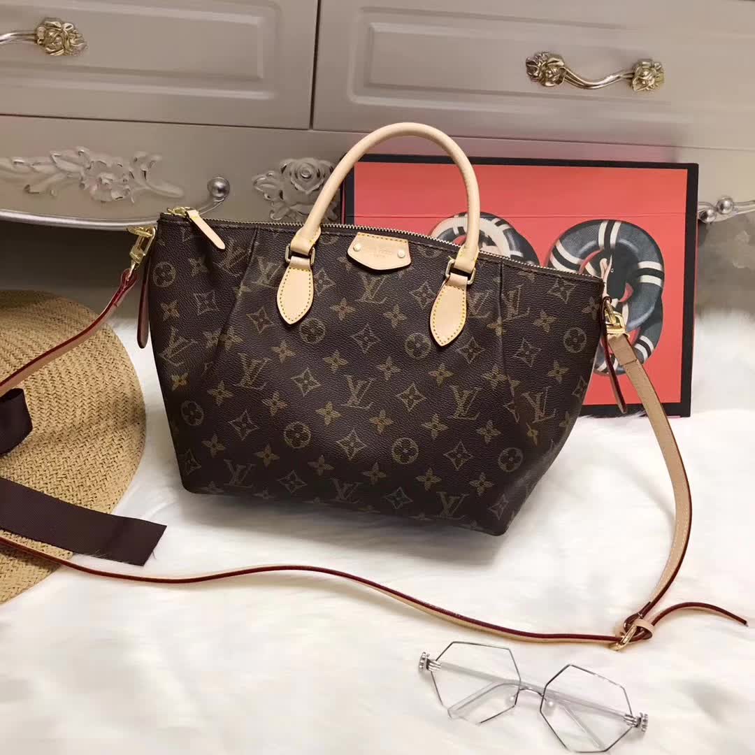 Louis Vuitton LV Turenne PM Handbag M48813